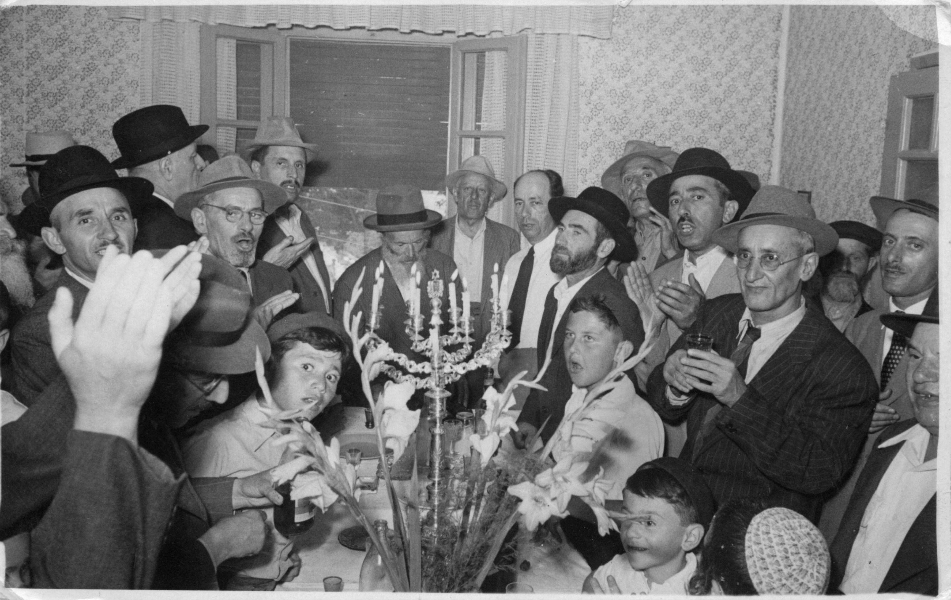 Yael-Shul-Torah-6-Jul-1952